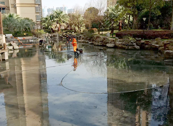 剑河景观池淤泥清理